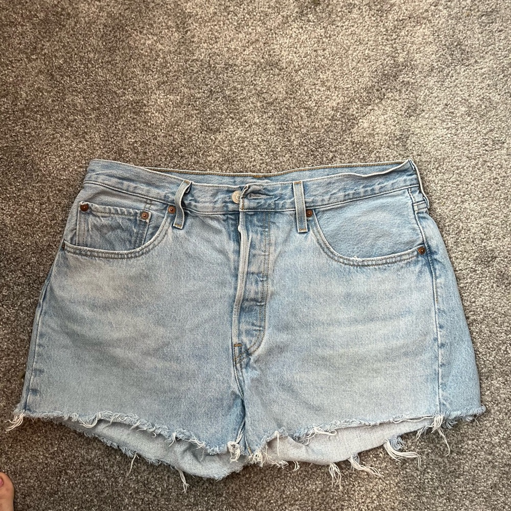 Women's Light Blue Levi’s 501 Denim Shorts
